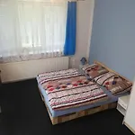 Rum i privatbostad Apartma Gister And Wellnes Rokytnice nad Jizerou