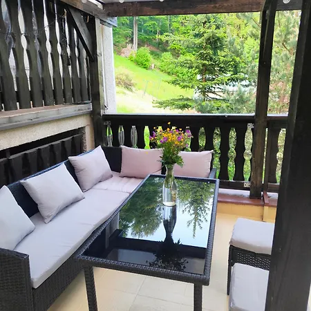 Apartma Gister And Wellnes Homestay