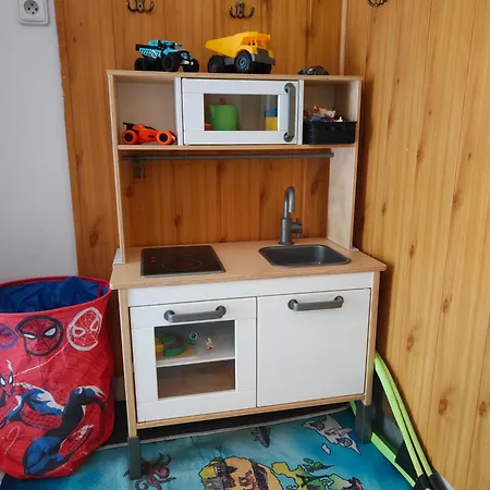 Apartma Gister And Wellnes Homestay